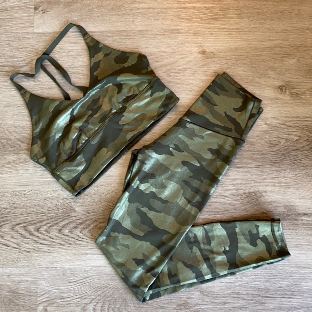 Offline by Aerie Workout Set